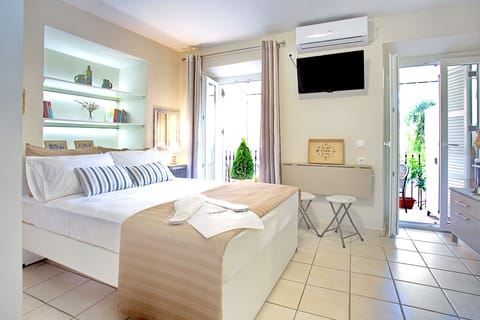 City Studio | Blackout drapes, iron/ironing board, free WiFi