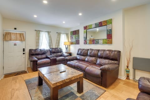 Baltimore Vacation Rental | 1,710 Sq Ft | 5BR | 2BA | Stairs Required