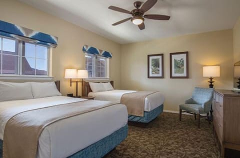 Unit may vary in layout, view, floor, and décor. 