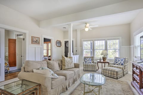 Lead Vacation Rental | 3BR | 1BA | 1,218 Sq Ft | Stairs Required for Access