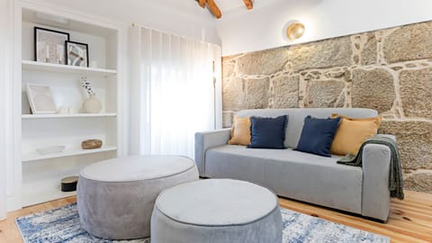 Beautifully decorated living room #stylish