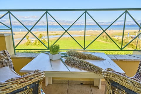 Nikos Kalamaki Corfu Apartment 8 By The Balcony