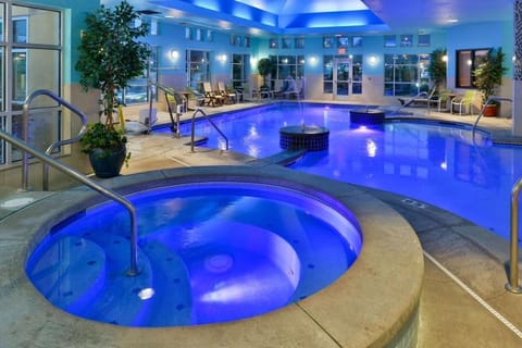 Indoor pool, open 8:00 AM to 10:00 PM, sun loungers