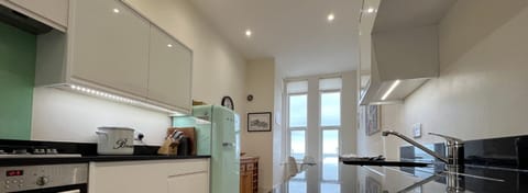 Seastay Presents Eva's View in Broadstairs, Kent - Kitchen with the sea-view - seastay.co.uk
