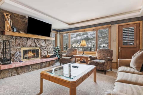lodgetower-594-7079_54961748976_o