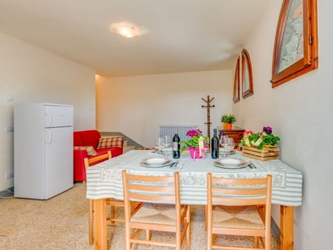 Room, Property, Furniture, Dining Room, Table, Interior Design, Building, House, Real Estate, Floor