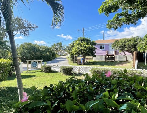 Built and completed in 2022, private grassy yard, walk 30 seconds to the ocean.