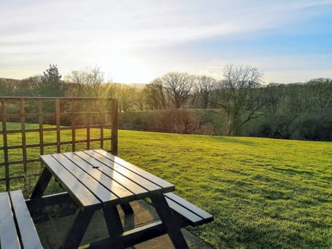 Patio area with picnic bench | Keel Cottage, Whitby