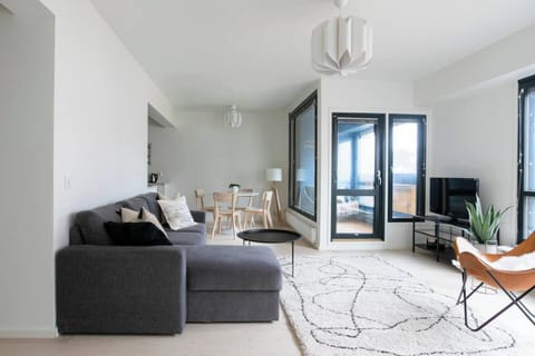 Premium Apartment | Living room | 36-inch TV with cable channels