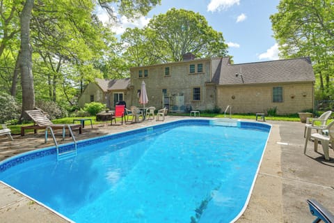 Centerville Vacation Rental | 3BR | 2.5BA | 2,031 Sq Ft | Steps Required