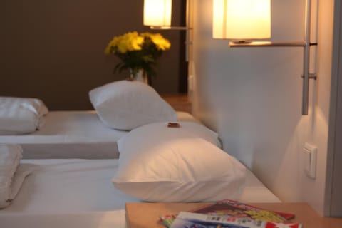 In-room safe, desk, soundproofing, cribs/infant beds