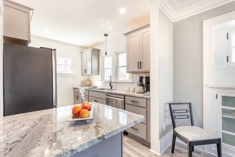 825a16ca-f667-4088-ab60-6d3feeb11f71