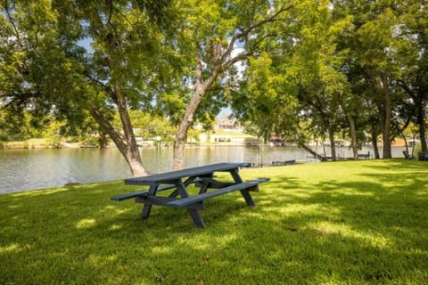 402e6c05-bbac-43bb-be3e-59fbf3aa545f