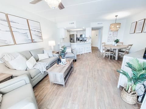 All brand new furnishings!