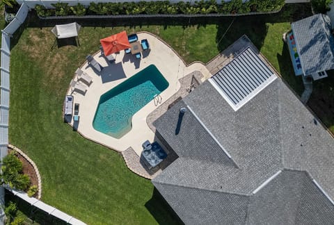 Soak in the sun poolside or in the hot tub! Free the dogs in our fenced yard!