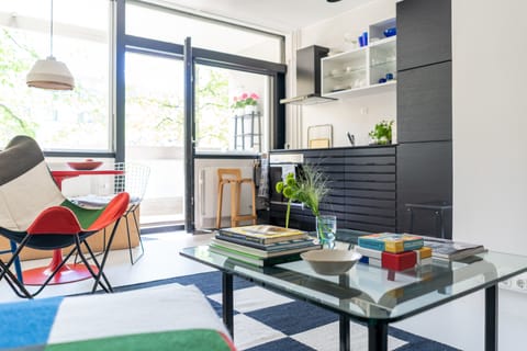 Apartment | 2 bedrooms, desk, iron/ironing board, free WiFi