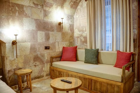 Honeymoon Suite, Private Pool | Living area | 106-inch LCD TV with satellite channels, TV, Netflix