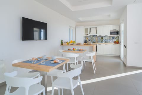 Exclusive Villa | Private kitchen