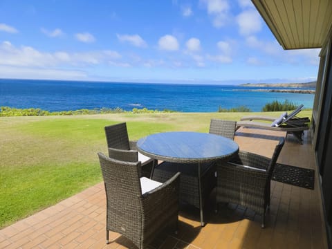 New lanai furniture