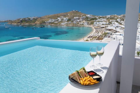 Honeymoon Suite Sea View Private Pool | Private pool