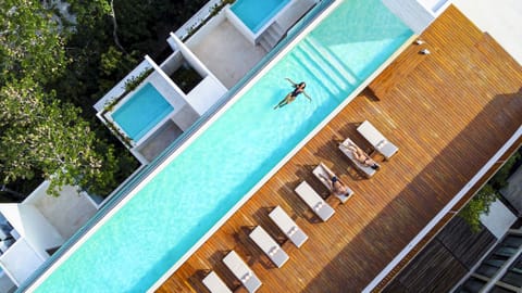 Rooftop pool