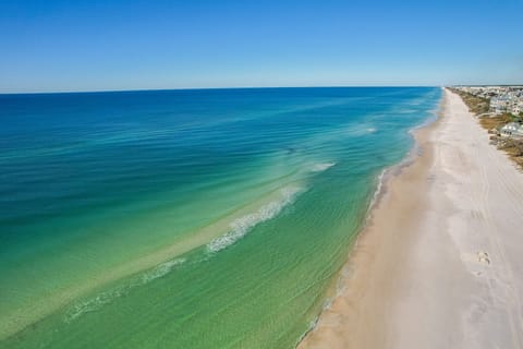 House, 4 Bedrooms | Beach