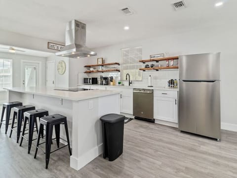 Large Kitchen Island w/ Bar Stools
