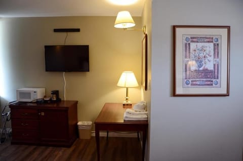 Down comforters, desk, laptop workspace, soundproofing