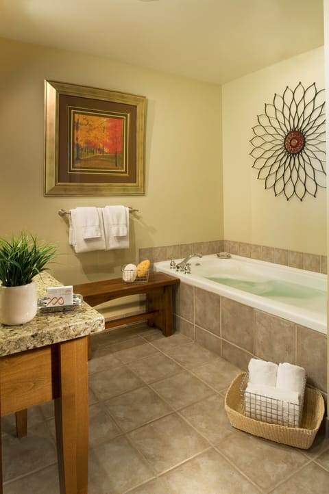 Relax in the luxurious jetted tub