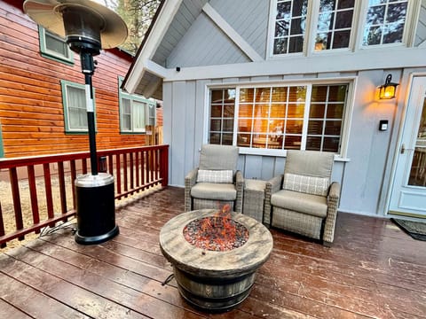 Welcome to Pinecone Cabin, a great place to be with family and friends!