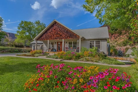 Peaceful Valley Home