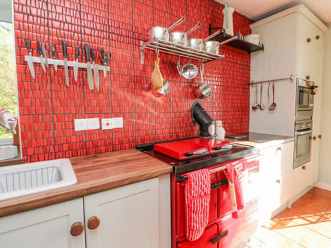 Fridge, dishwasher, electric kettle, toaster