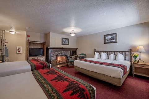 Family Room | In-room safe, blackout drapes, iron/ironing board, free WiFi