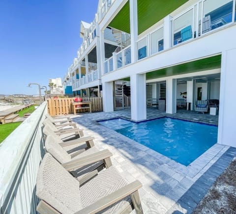Private Beachfront Pool and Furnished Pool Deck