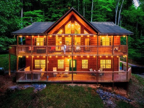 Beautiful cabin ready to welcome you!