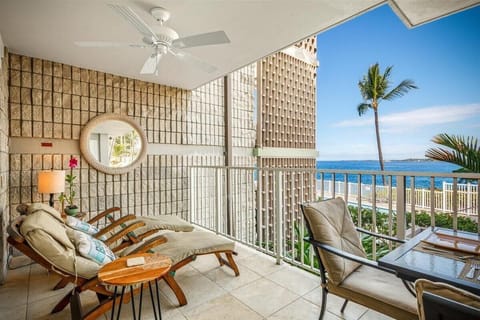 Condo, Multiple Beds (Alii Villas#128 Remodeled Oceanfront ) | Property grounds