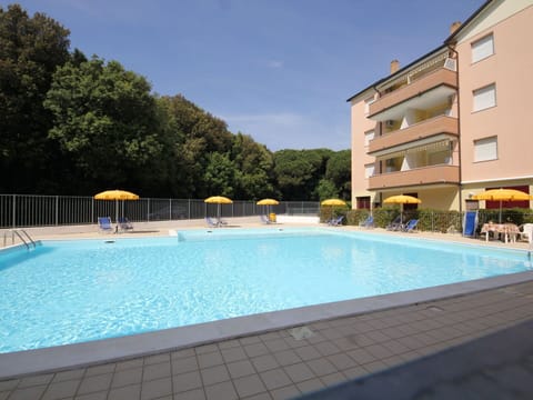 Apartment, Condominium, Swimming Pool, Hotel, Hacienda, Villa, Resort