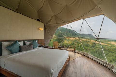 Luxury Double Room, 1 Double Bed, Smoking, Mountain View | Laptop workspace, iron/ironing board (on request), bed sheets