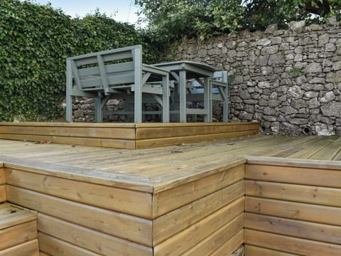 Outdoor area | Ted’s Place, Arnside