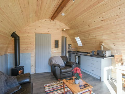 Open plan living space | Creyr Glas Pod - Y Gadlas, Penybontfawr, near Llanfyllin