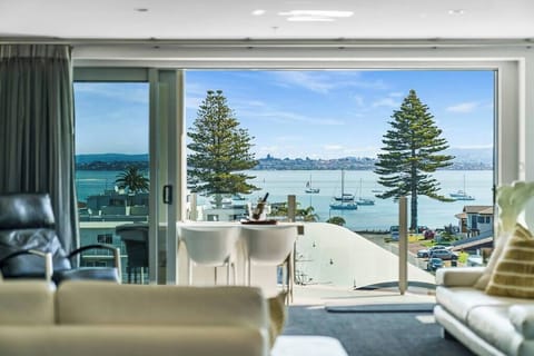 Spacious apartment with large patio and uninterrupted view of beautiful Pilot Bay