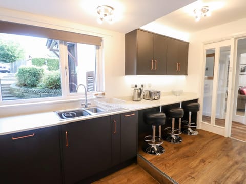 Fridge, dishwasher, electric kettle, toaster