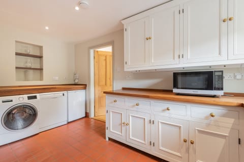 Fridge, dishwasher, electric kettle, toaster