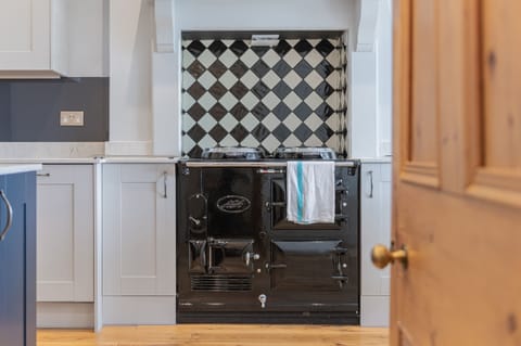 Fridge, dishwasher, electric kettle, toaster