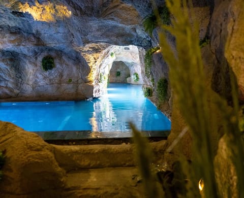 Indoor pool, seasonal outdoor pool, pool umbrellas, sun loungers