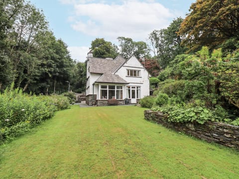 Cottage | Front of property