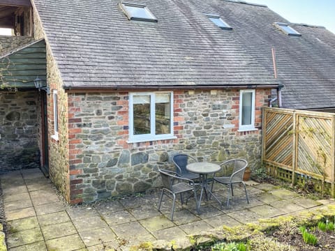 Patio | Curlew Cottage - Shropshire Retreats, Bishops Castle