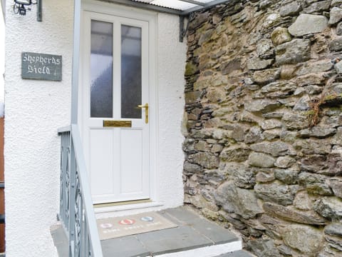 Characterful holiday home | Shepherd&rsquo;s Bield - Doddick Farm Cottages, Threlkeld, near Keswick