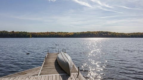 Beautiful Sunny Days at Priscilla's Cottage on Bass Lake