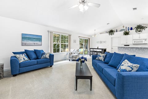 Classic House, 3 Bedrooms, Patio | Living room | 55-inch Smart TV with digital channels, TV, streaming services